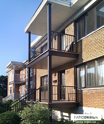 Patio on two floors by Patio Design inc.