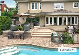 Patio with inground pool by Patio Design inc.