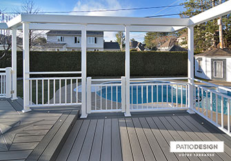 Patio with inground pool by Patio Design inc.