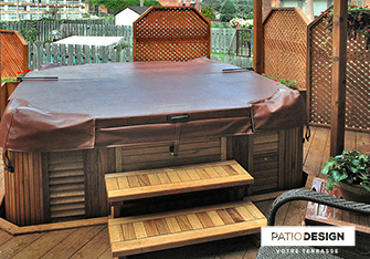 Patio with a SPA by Patio Design inc.