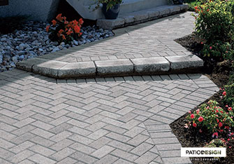 Pavé Permacon Héritage par Patio Design inc.