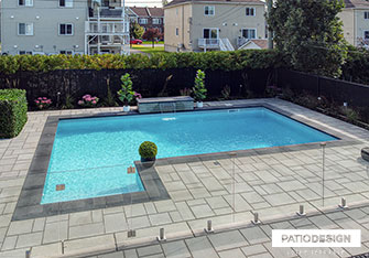 Inground Pool with insulated formwork par Patio Design inc.